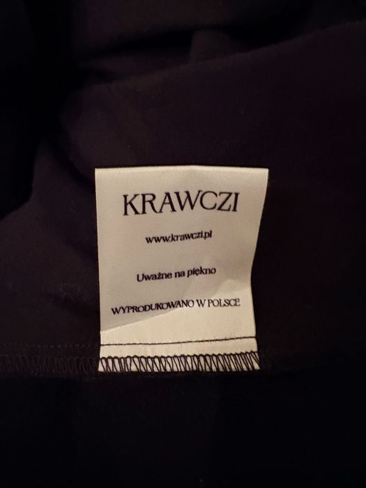 Sukienka polskiej marki Krawczi Teodozja
