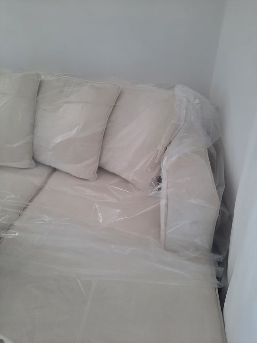 Narożnik tapicerowany 235 x 155. Angielskie  komponenty