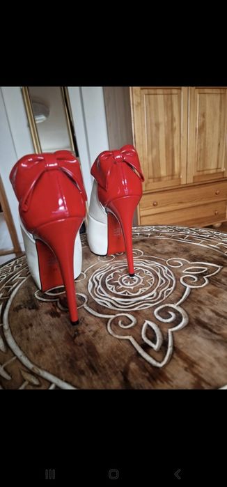 Włoskie szpilki Massimo Poli