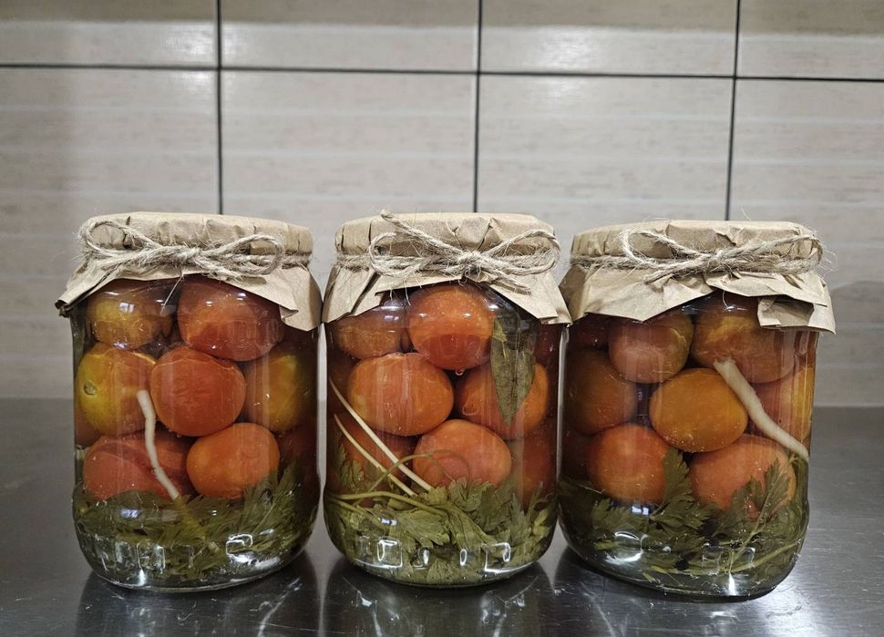 Помідори мариновані/Огірки мариновані/Огірки квашені/Огірки різані