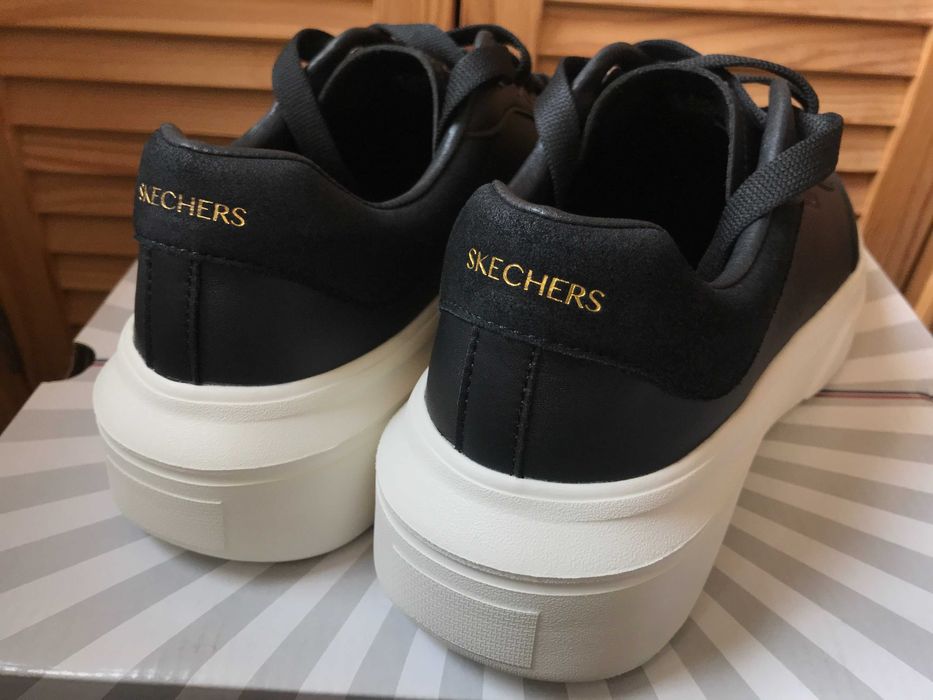 Жіночі кеди Skechers 185060 BLK 26 см 39 (9US) Чорні