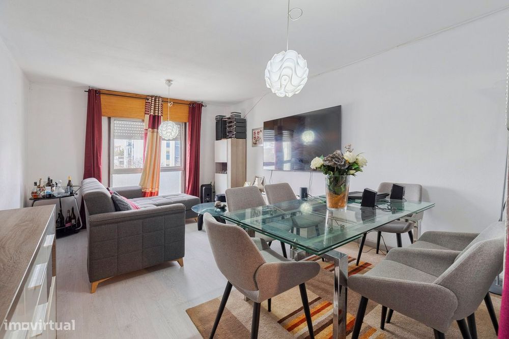 LARANJEIRO - Apartamento T3 com 2 WC — Laranjeiro E Feijó, Setúbal