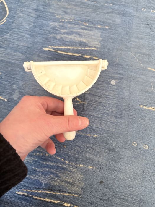 Foremka Praska do Pierogów Uszek Pierożnica