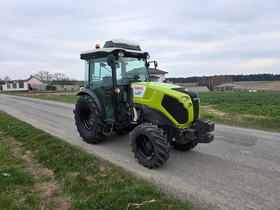 Ciągnik Sadowniczy Claas Nexos 240VL