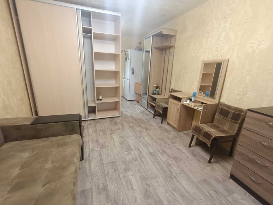 ЖБІ кімната  блочного типу, 19м2 з ремонтом