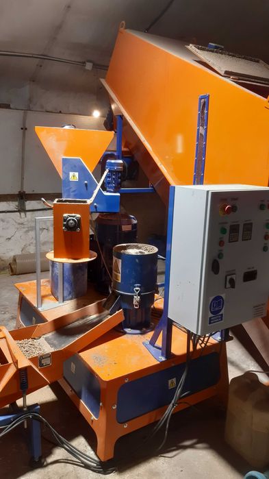 Peleciarka granulator biomasy GB11 PRODUCENT całe linie peletujące