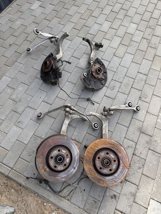 Zwrotnica Audi A4 B6 B7
