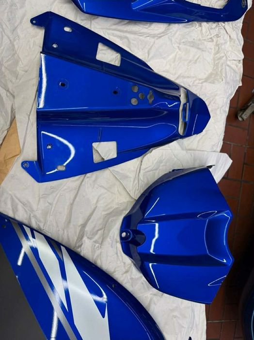 Caranagens Yamaha R1