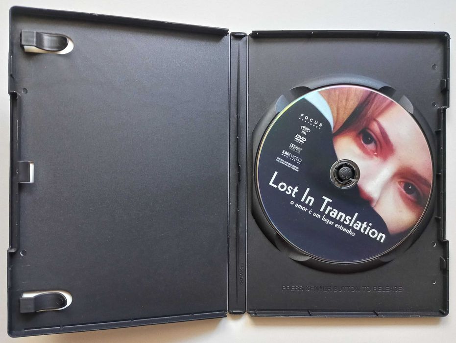 Filme em DVD O Amor é um Lugar Estranho