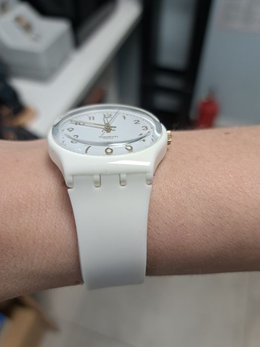 Zegarek swatch gent biały ecru złote indeksy