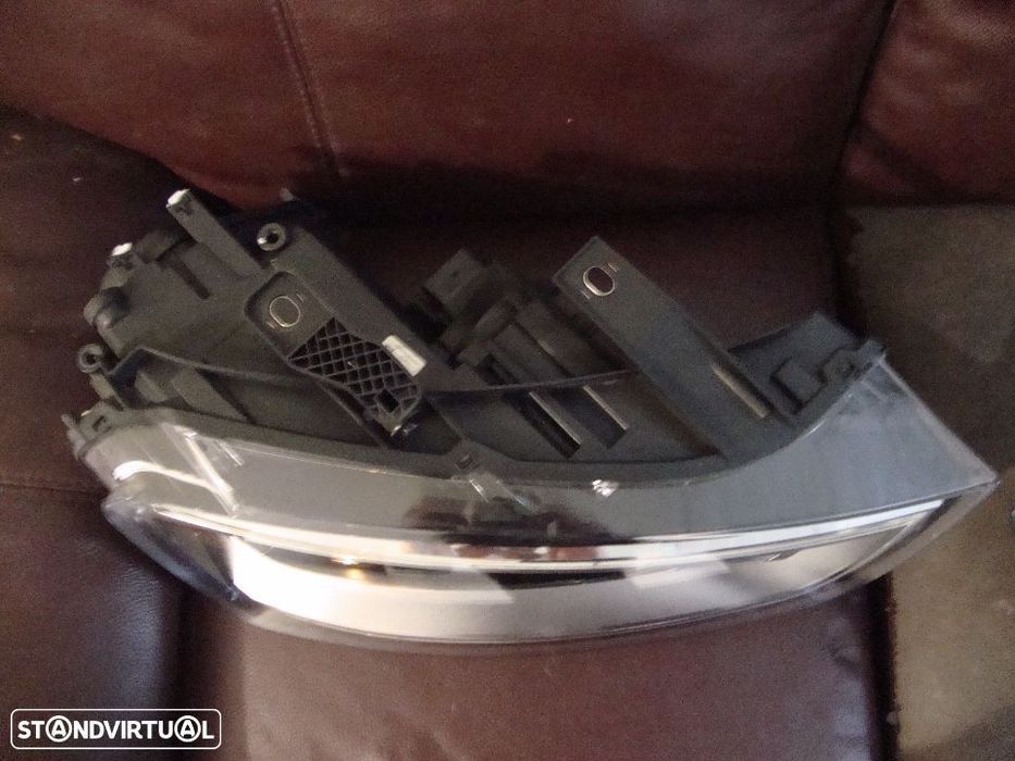 conjunto de farois BI-xenon Audi Q3