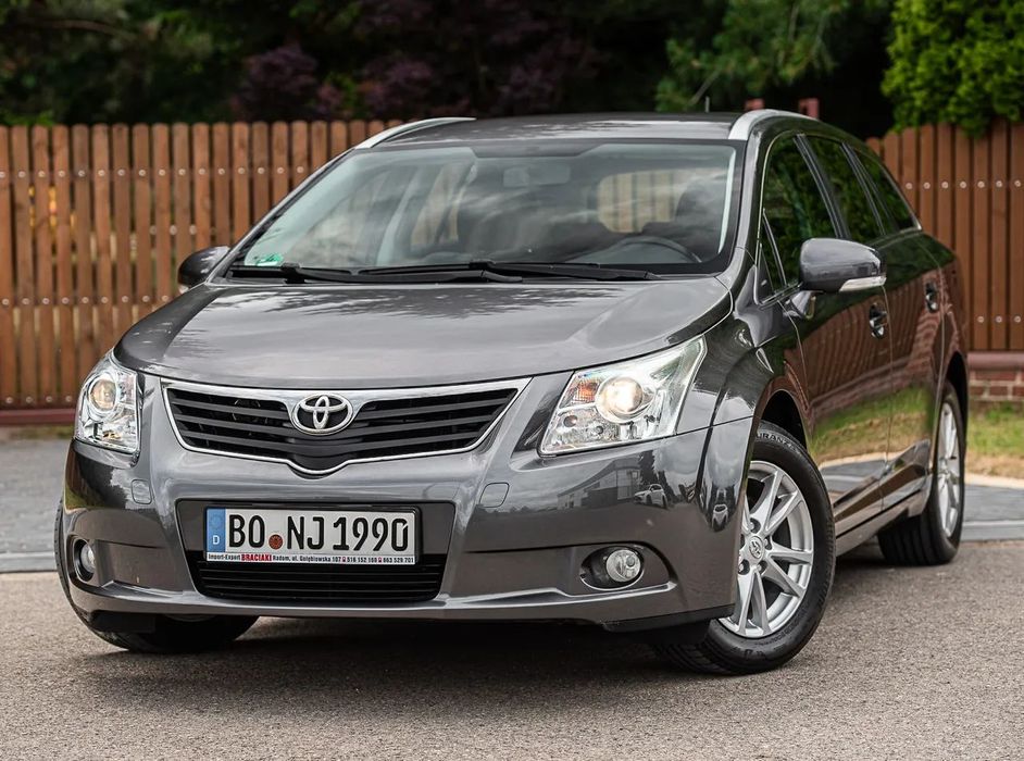 Toyota Avensis 2.0##Navi#Bezwypadkowy#Kamera cofania#
