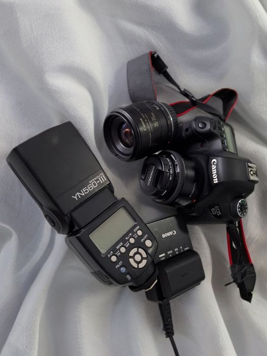Canon EOS 6D with accessories