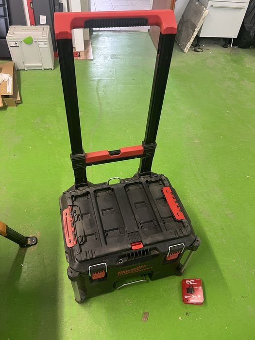 Milwaukee Packout Trolley box