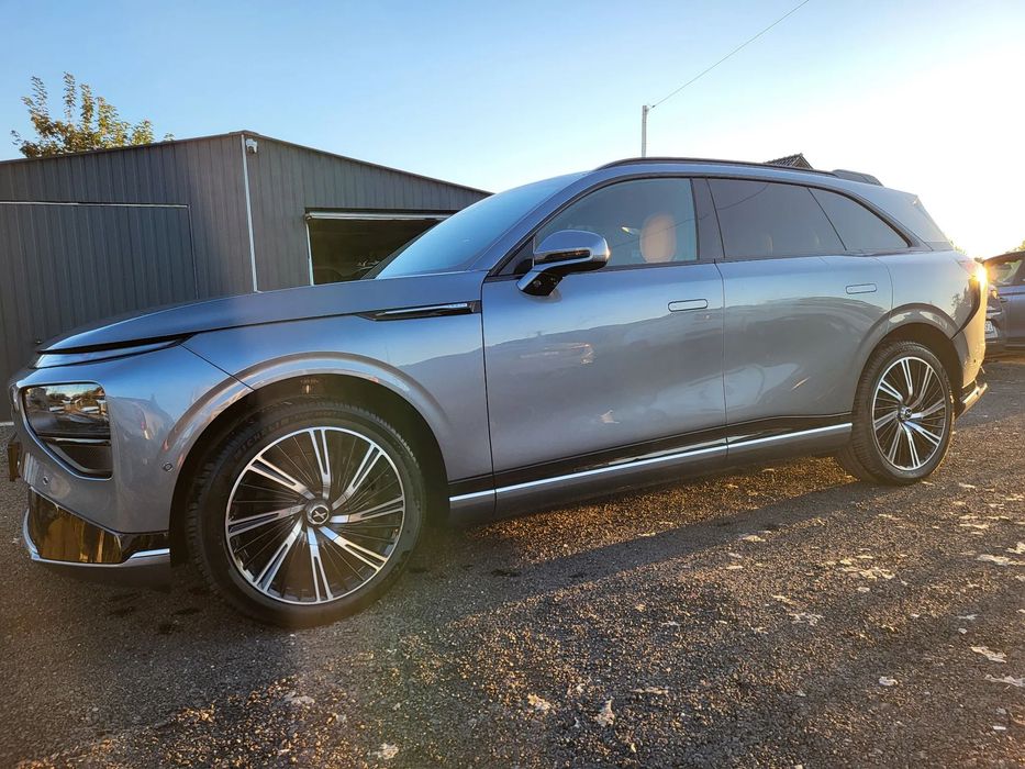 Xpeng G9