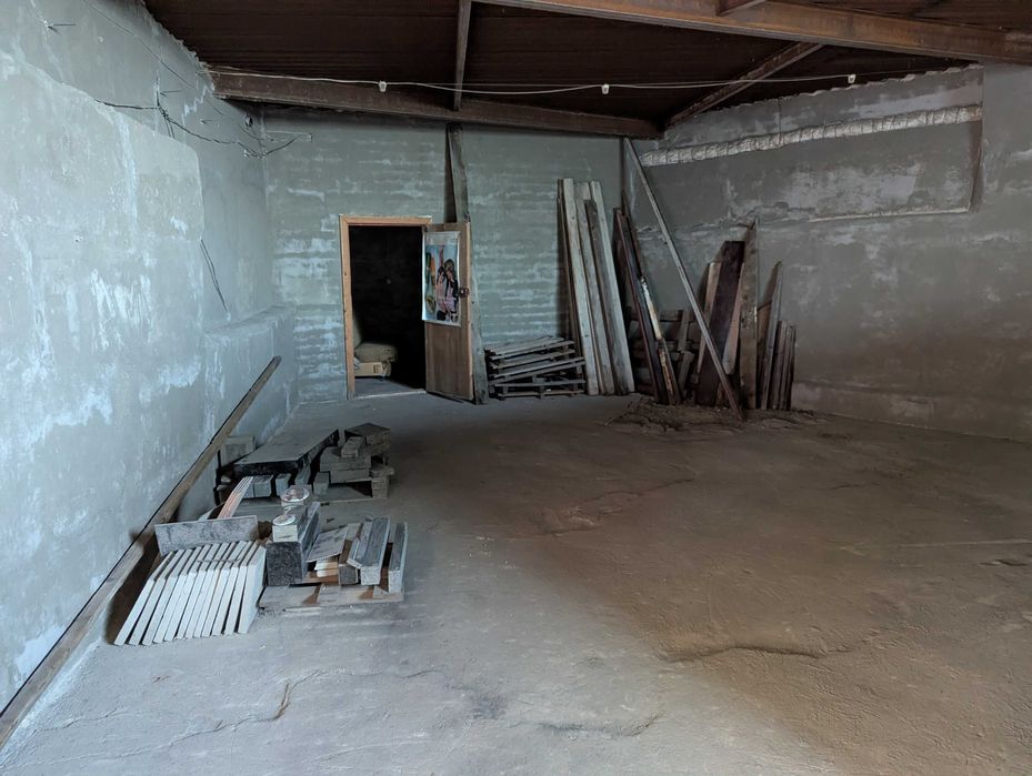 Продаж складського приміщення 150 м² з комунікаціями, вул. Паркова 2 Е