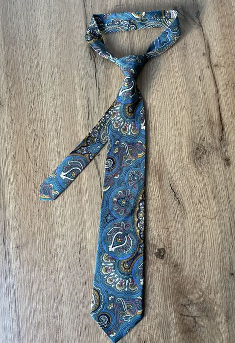 Галстук.шелковый галстуе. Галстук Saint Laurent.