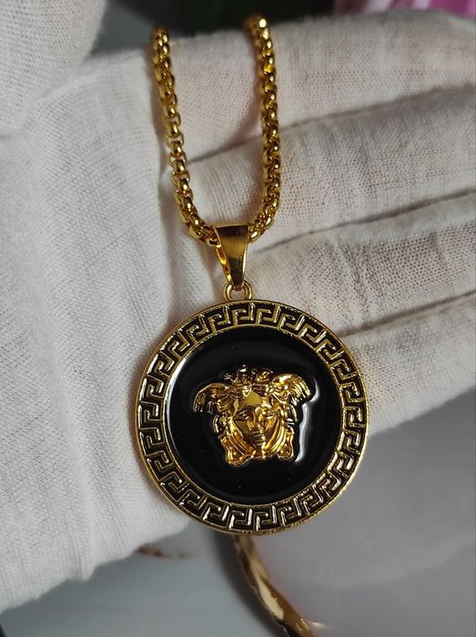 підвіска -кулон Версаче з медузою