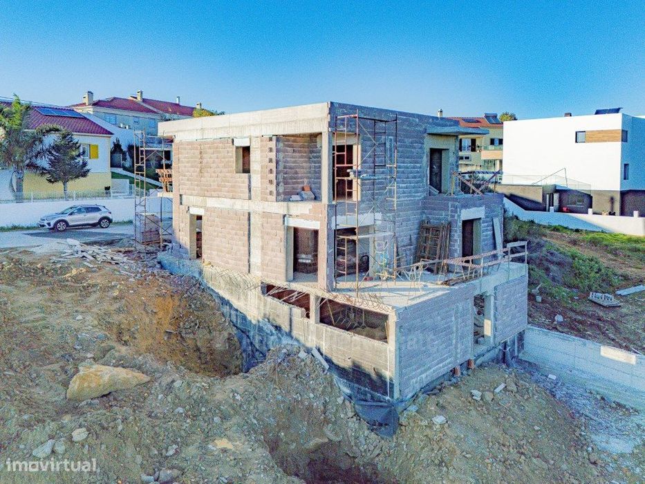 Vende Moradia T4 - Ericeira 6,5 km, A Casa das Casas