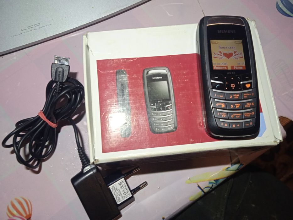 Раритет телефон siemens ax72 в колекцію