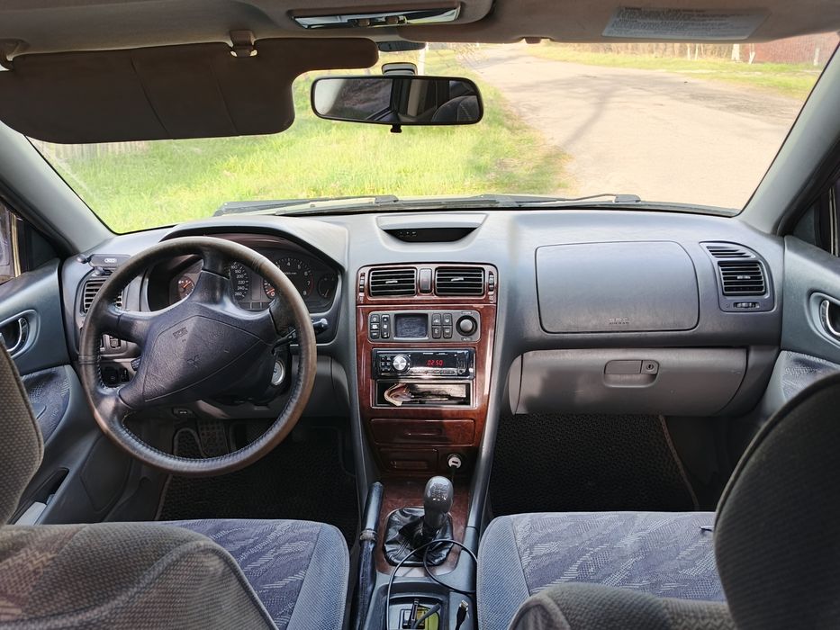 Mitsubishi galant 8 2.5 газ-бензин