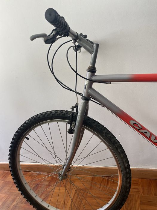 Bicicleta Vermelha