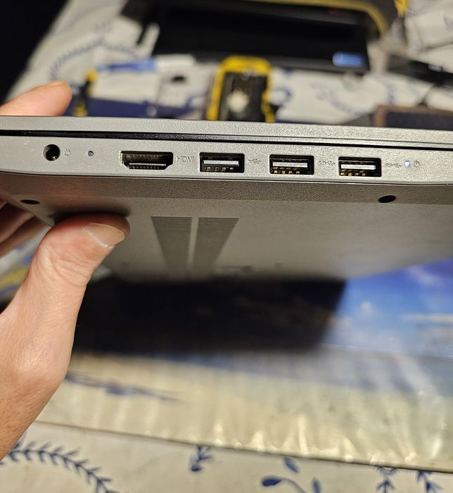 Portátil Lenovo slim ideapad 3 Windows 11 e office