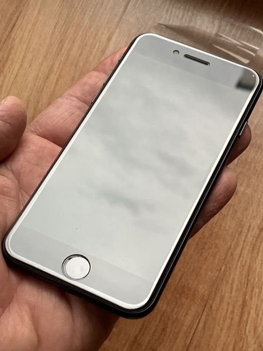 iPhone SE 3. generacji (2022)