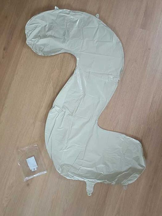 Duży balon cyfra 2 wysokość 100 cm