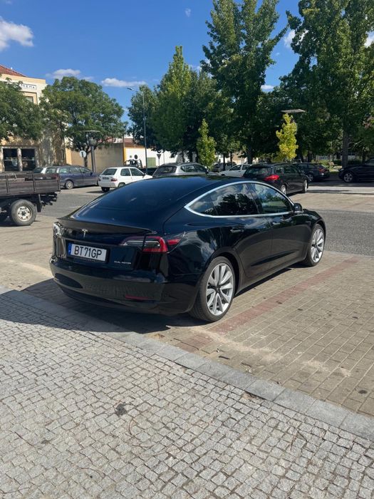 Tesla Model 3 Long Range Dual Motor Premium