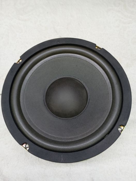 Динамік 4 Ом. 80 Ват. Сабовий НЧ
