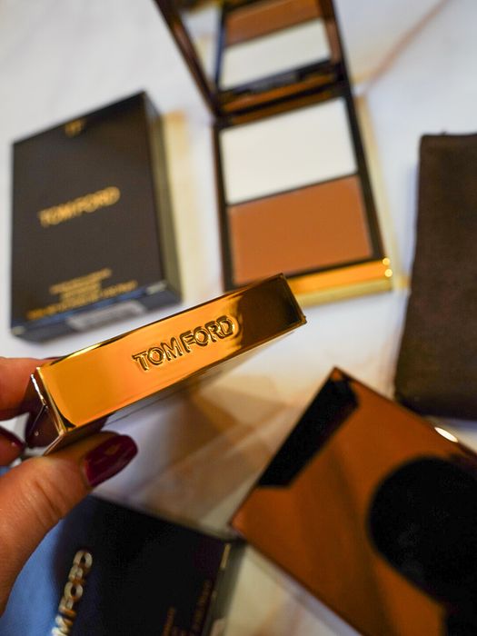 Контуринг Tom Ford Shade and Illuminate Contour Duo