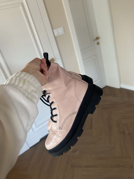Buty workery czarna podeszwa trapery sztybletki botki wiazane