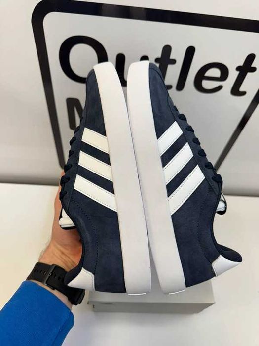 Buty sportowe Adidas VL Court 3.0 roz 41 1/3