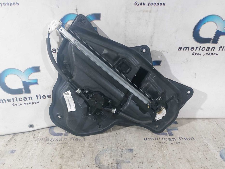 Mazda 3 14-18 Стеклоподъемник с мотором задний левый / Мазда 3