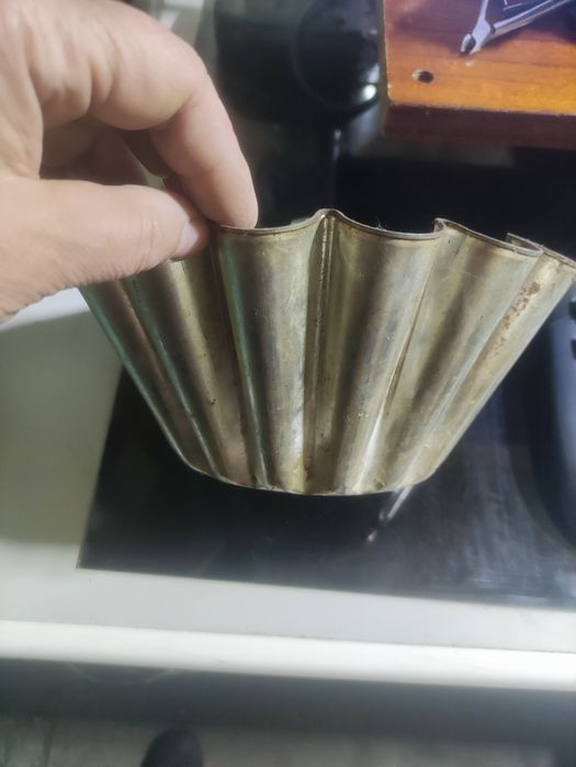 Продам силиконовые формы для выпечки,бумага для выпечки