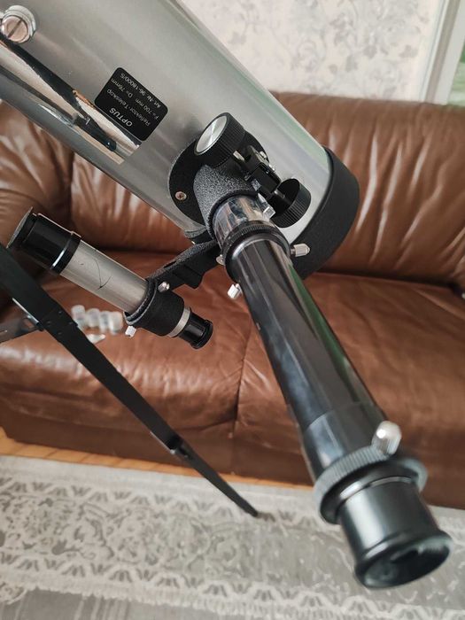 Телескоп со штативом для наблюдения Optus 96-18000/s F70076