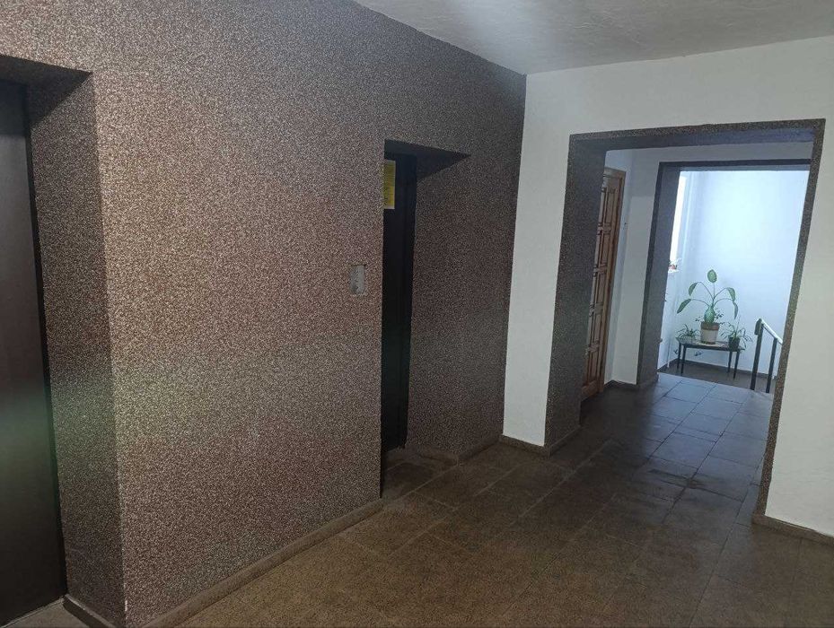 3 кімнатна квартира-студія під ваш ремонт на початку Богунії