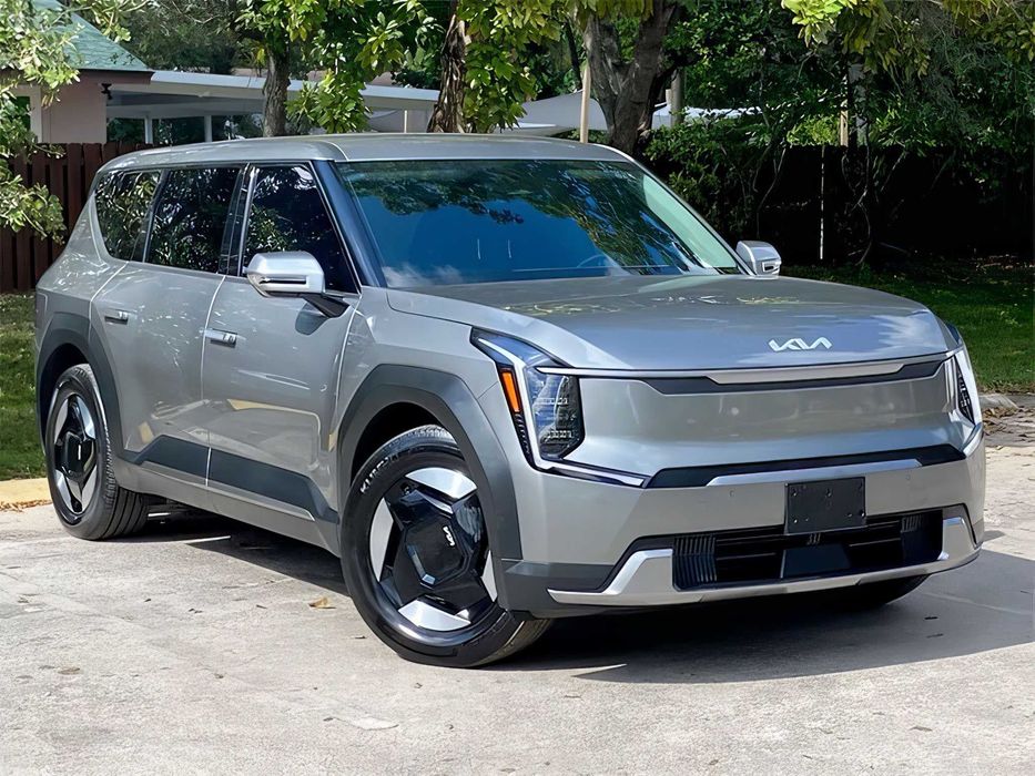 Kia EV9      2024