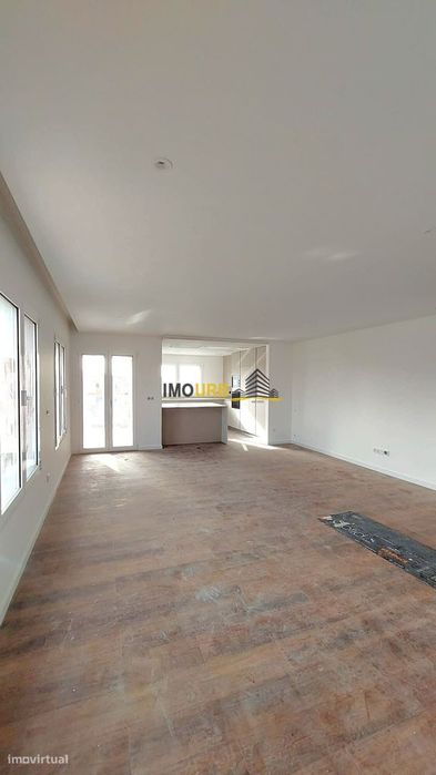 Apartamento T3 — Marinha Grande, Leiria