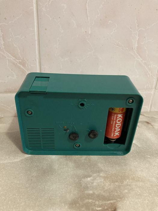 Продаю механічний будильник