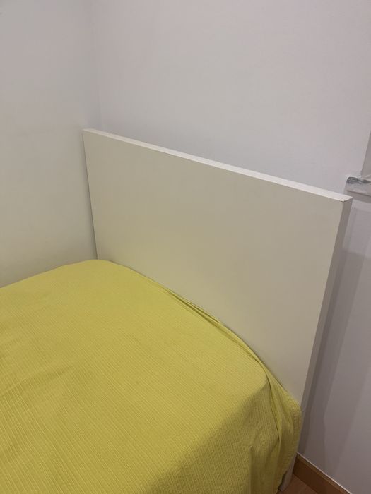 Cama Malm solteiro