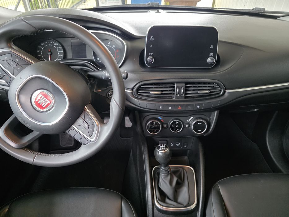 Fiat tipo deska konsola  kokpit  tablet air bag Orginał