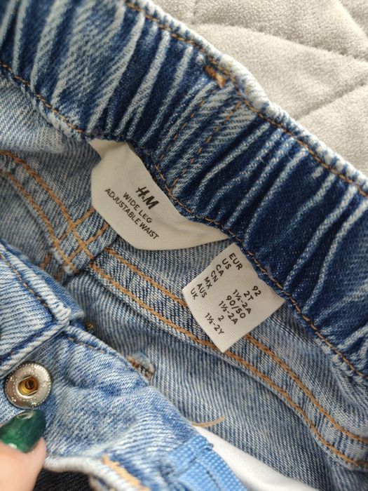 Jeansy z szeroką nogawka h&m
