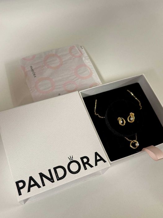 ОРИГІНАЛ! Подарунковий набір Pandora—сережки + кольє золото