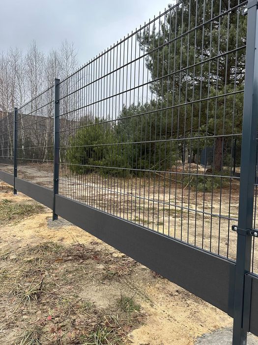 Ogrodzenie Panelowe 3D Komplet do montażu Panel Słupek Podmurówka Transport