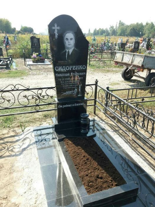 Изделия из гранита,памятники