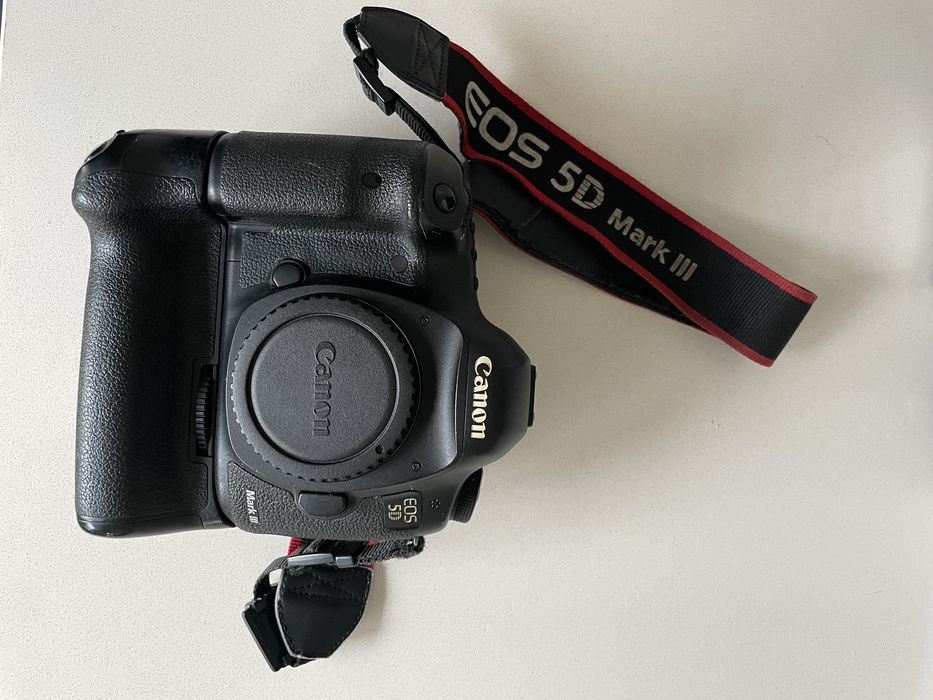Canon 5D MarkIII com Grip BG-E11