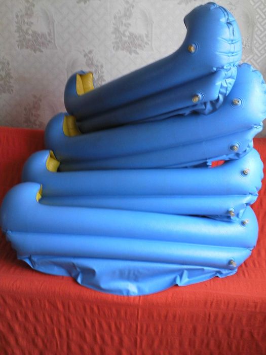 Санки ледянка разные.Лодка надувная детская на пляж.Германия