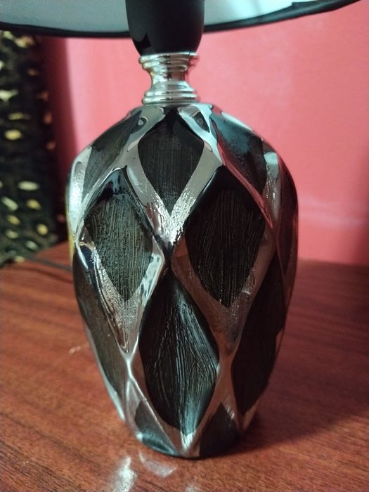 Candeeiro de mesinha mesa cabeceira quarto casa apartamento vivenda